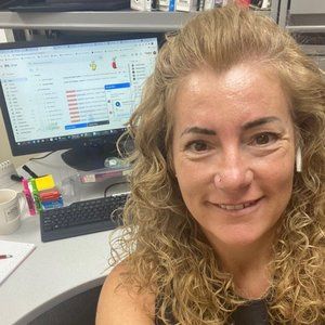 Meet your Posher, Charlotte